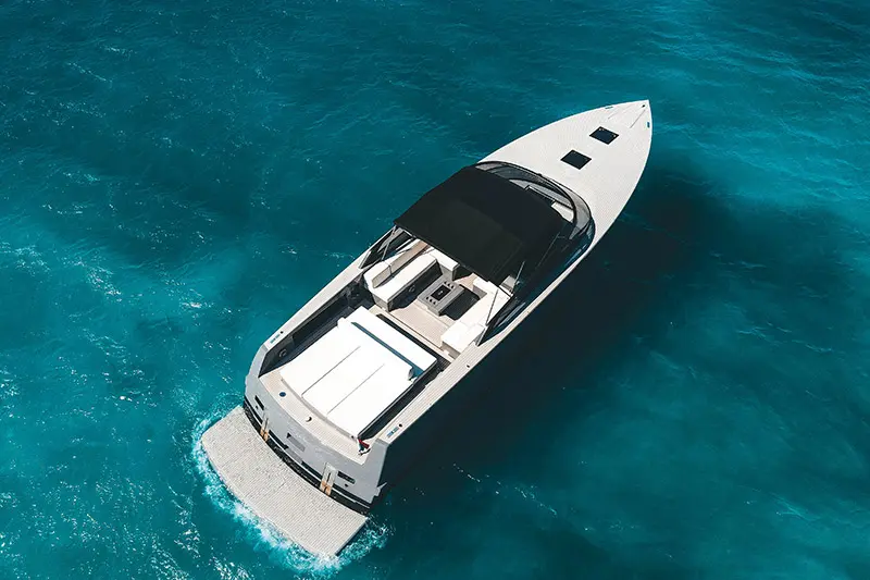 VanDutch 48 motor yacht profile at sea